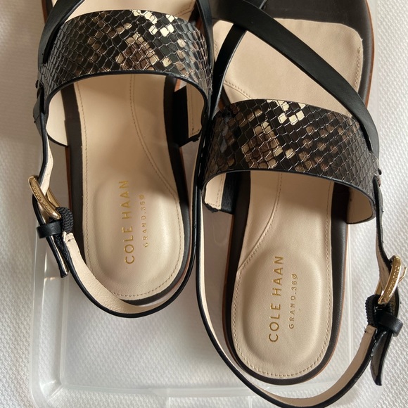 NWOT snakeskin Cole Haan sandals - Picture 4 of 7